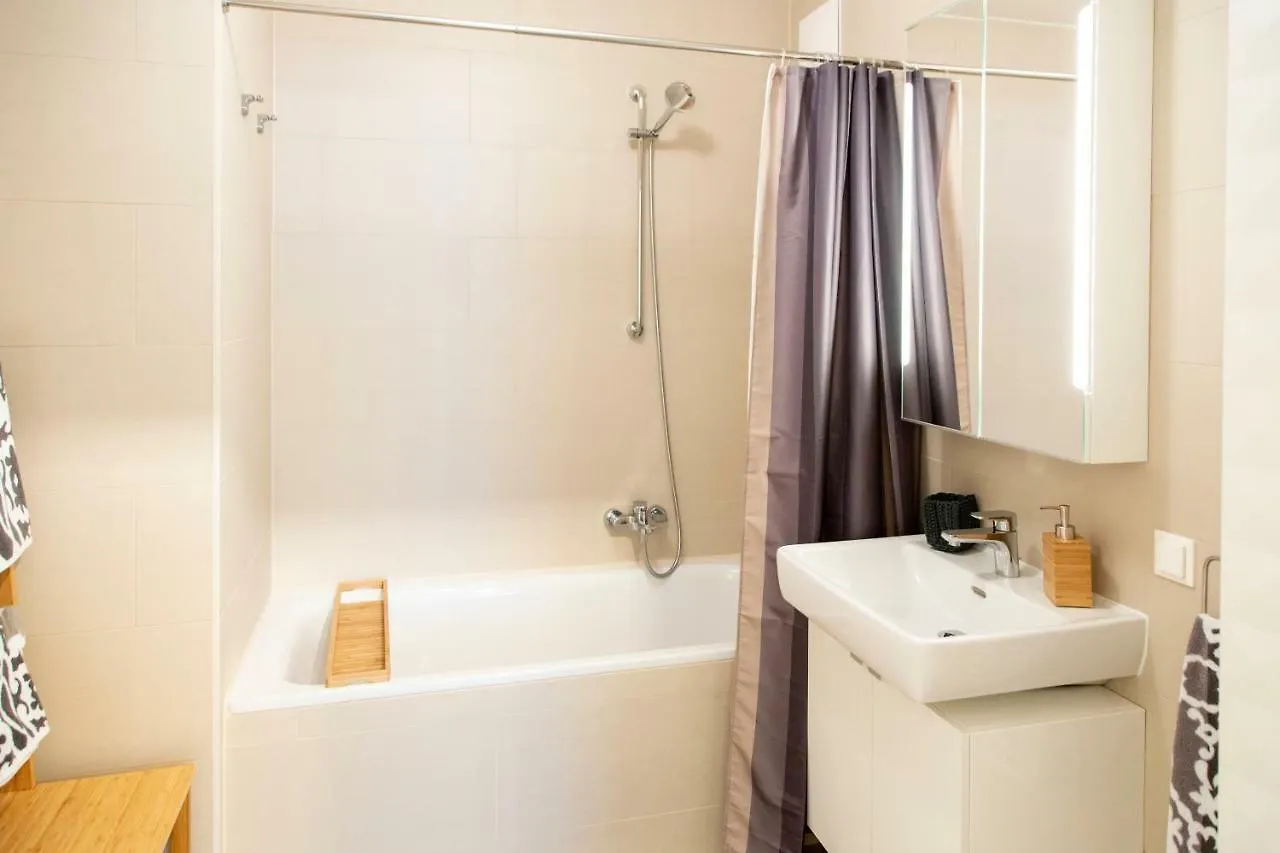Cozy & Cool Apartment * 5 Min To City Center Wien Österreich
