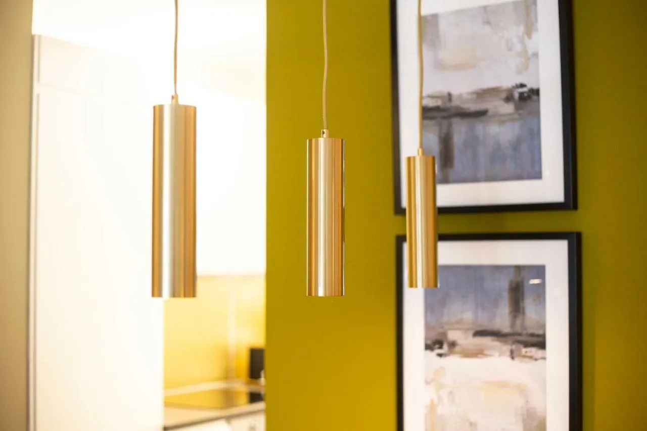 Cozy & Cool Apartment * 5 Min To City Center فيينا
