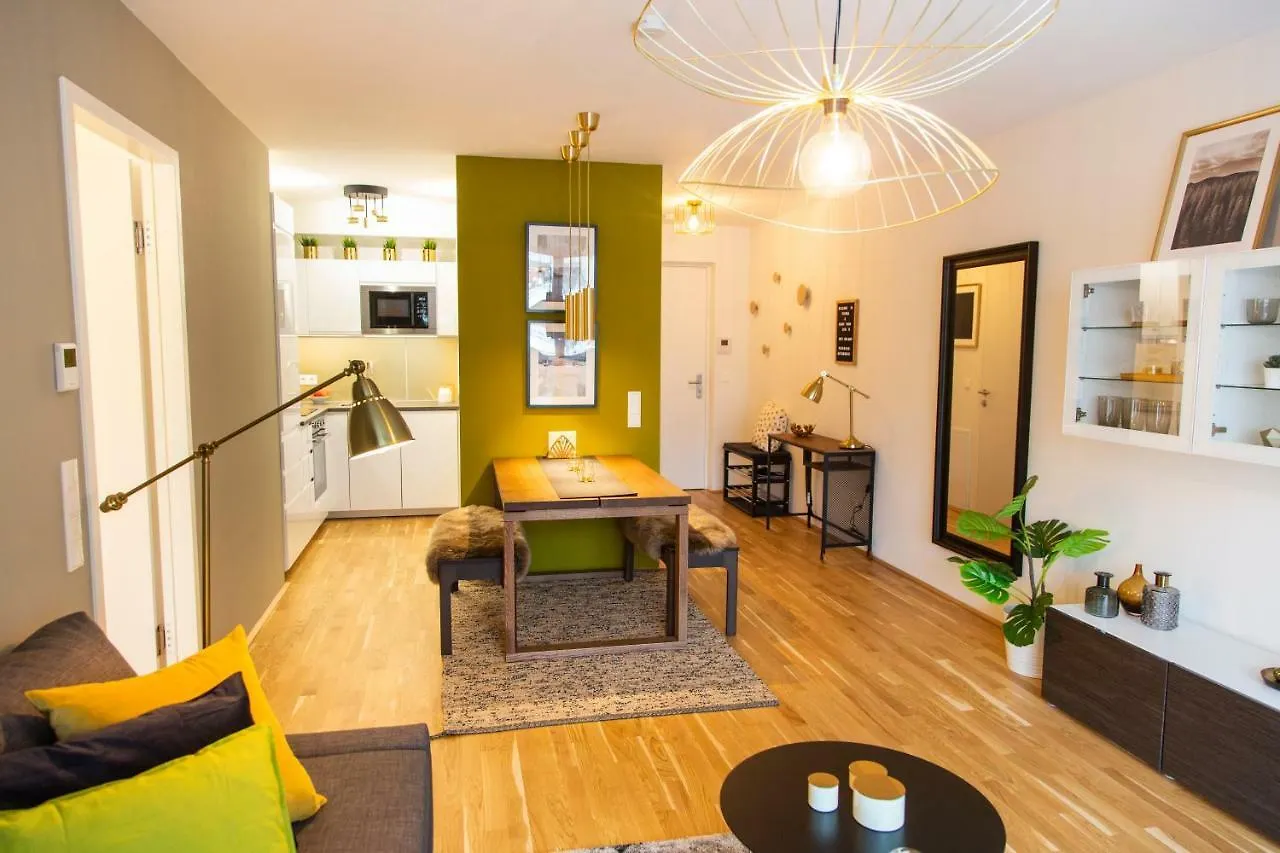 Cozy & Cool Apartment * 5 Min To City Center Wien